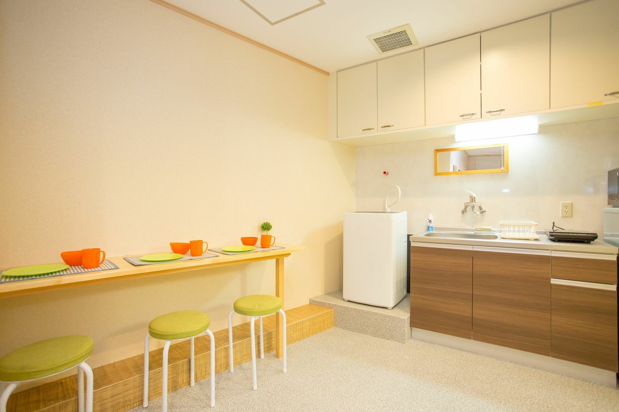 Apapane Nijo Guest House Kyoto Exterior photo